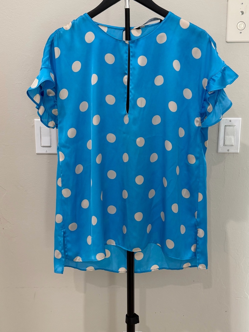 Vintage Y2K Zara Made in Spain Blue Polka Dot Satin Feel Ruffle Sleeve Dopamine